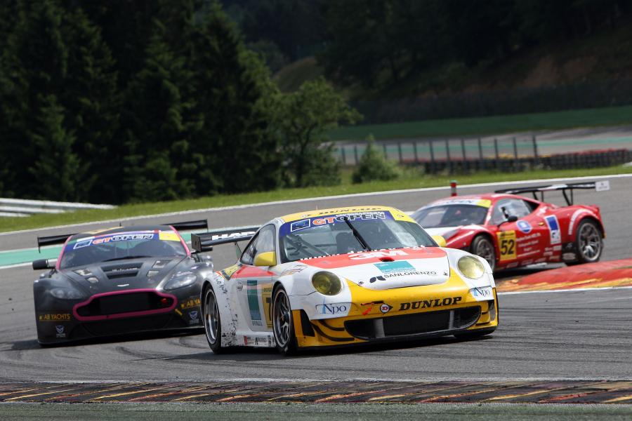  Porsche 911 GT3 RSR 2012 года  (фото 417 из 429)